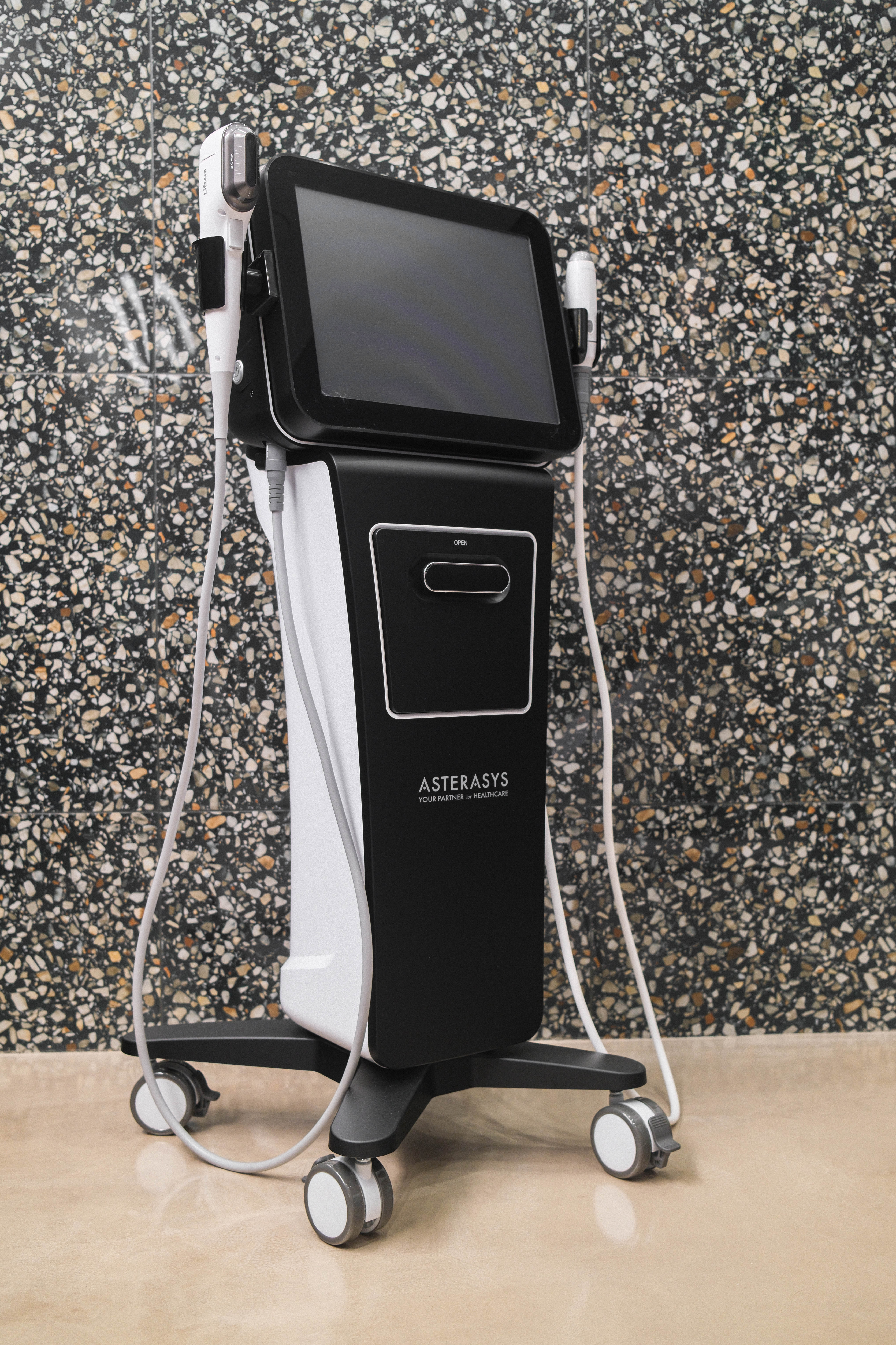 SMAS-лифтинг Liftera2